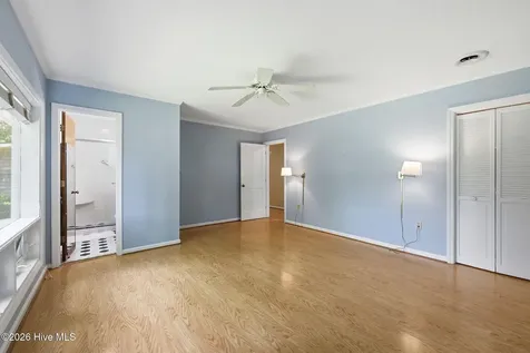 114 E Fairway Drive Washington NC 27889