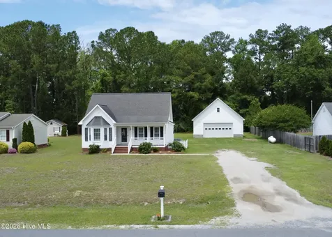 126 Edgewater Road Washington NC 27889