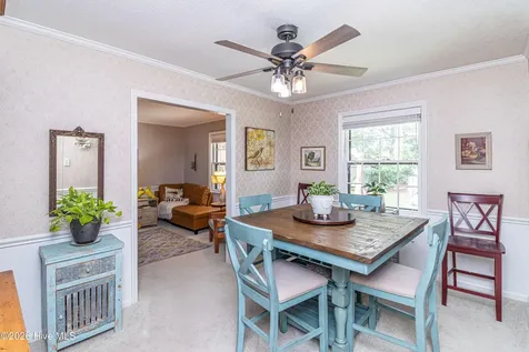 1209 W Highland Avenue Kinston NC 28501