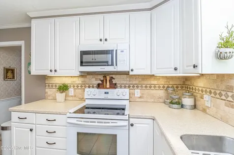1209 W Highland Avenue Kinston NC 28501