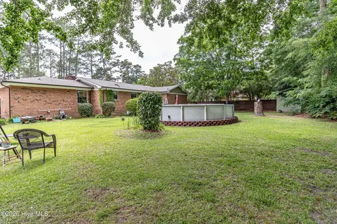 1209 W Highland Avenue Kinston NC 28501