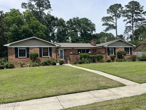 1209 W Highland Avenue Kinston NC 28501