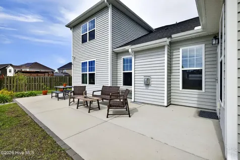 166 N Passerine Path Hampstead NC 28443