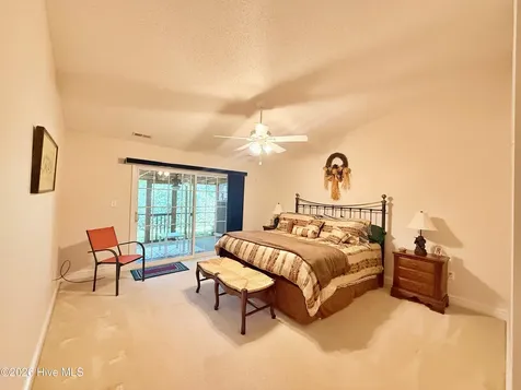 44 Pier Point New Bern NC 28562