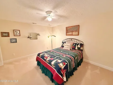 44 Pier Point New Bern NC 28562