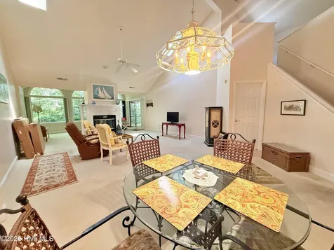 44 Pier Point New Bern NC 28562