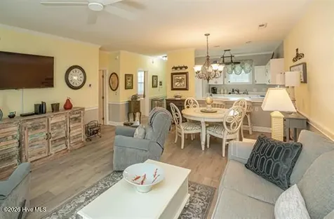 4241 Hibiscus Drive Little River SC 29566