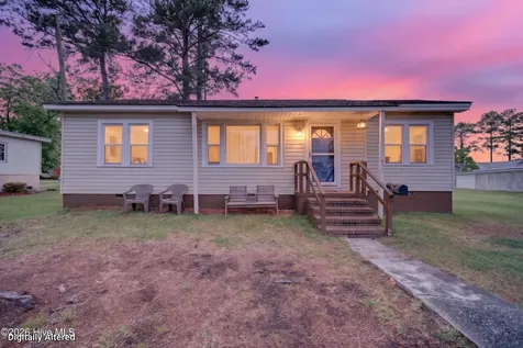 531 Tooley Street Belhaven NC 27810