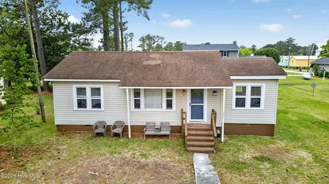 531 Tooley Street Belhaven NC 27810