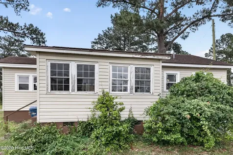 531 Tooley Street Belhaven NC 27810