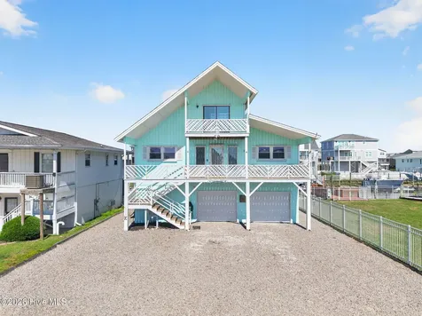 124 Starfish Drive Holden Beach NC 28462