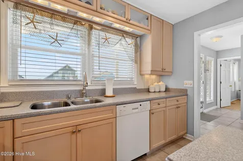 124 Starfish Drive Holden Beach NC 28462