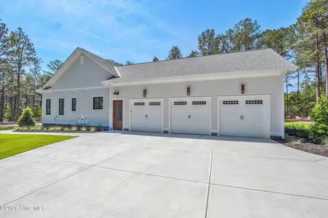 3 Ridgeland Street Pinehurst NC 28374