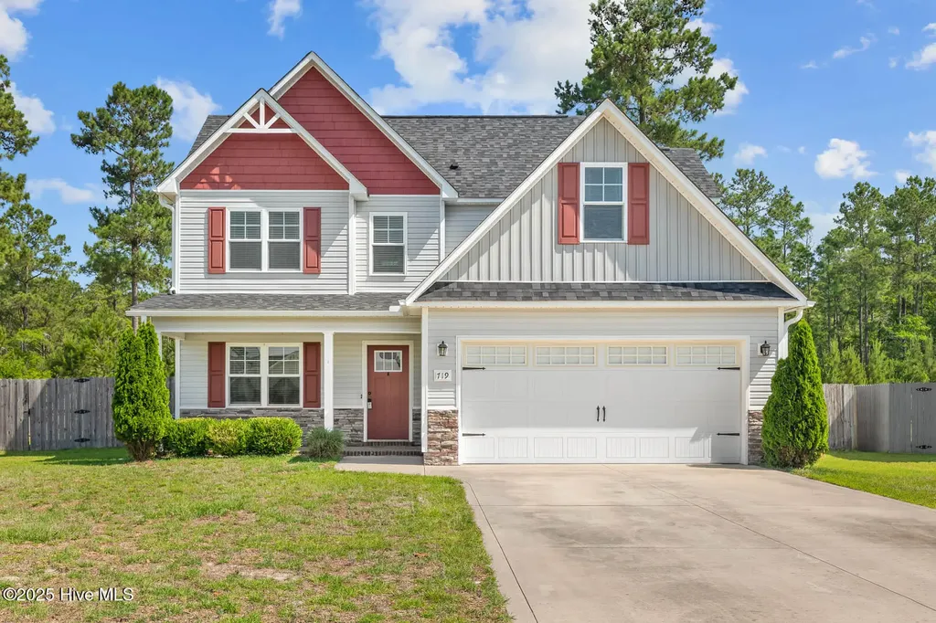 719 Addor Drive Richlands NC 28574