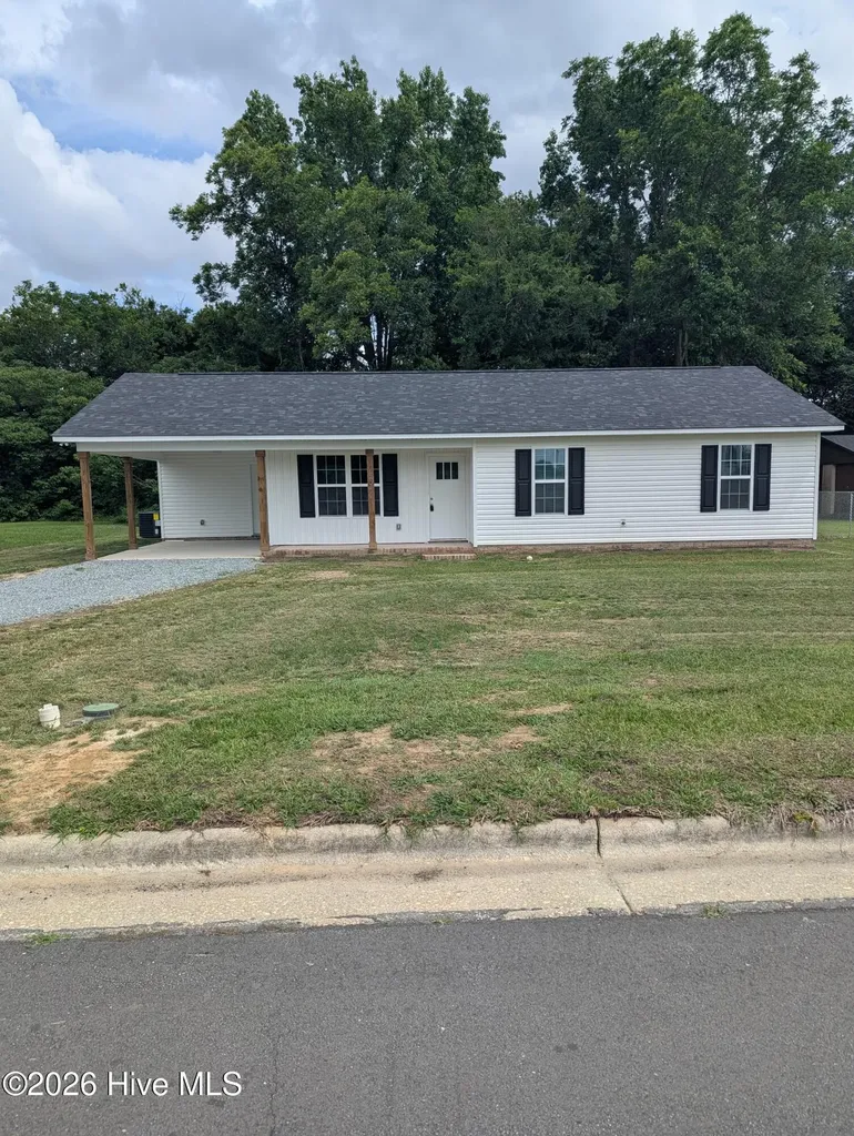 203 W Morisey Boulevard Clinton NC 28328