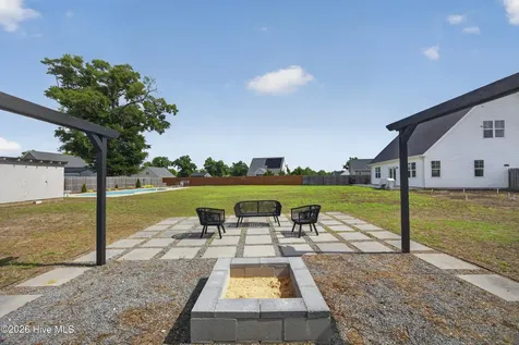 50 S Lord Wallace Court Rocky Point NC 28457