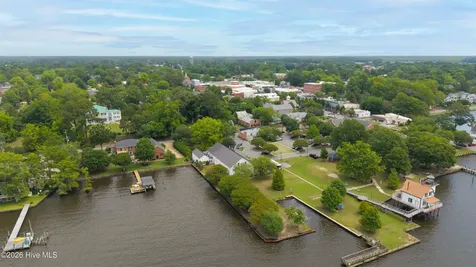 111 W Water Street Edenton NC 27932