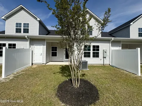 547 Timbercrest Circle SE Bolivia NC 28422