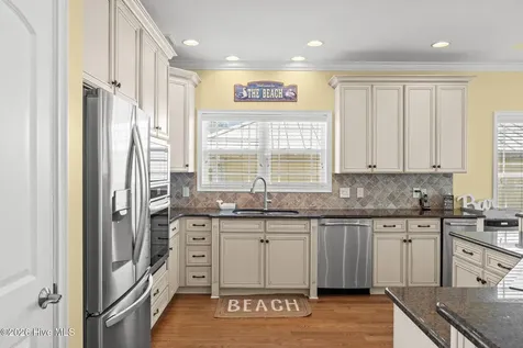 29 E First Street Ocean Isle Beach NC 28469