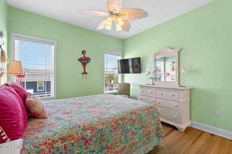29 E First Street Ocean Isle Beach NC 28469