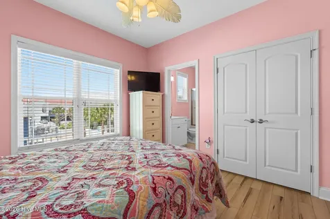 29 E First Street Ocean Isle Beach NC 28469
