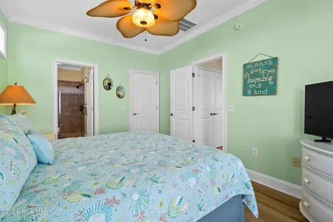 29 E First Street Ocean Isle Beach NC 28469