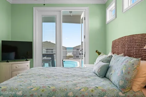 29 E First Street Ocean Isle Beach NC 28469
