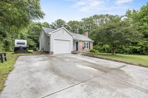 429 Crows Nest Lane Sneads Ferry NC 28460