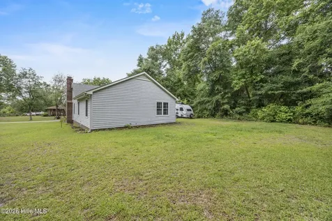 429 Crows Nest Lane Sneads Ferry NC 28460