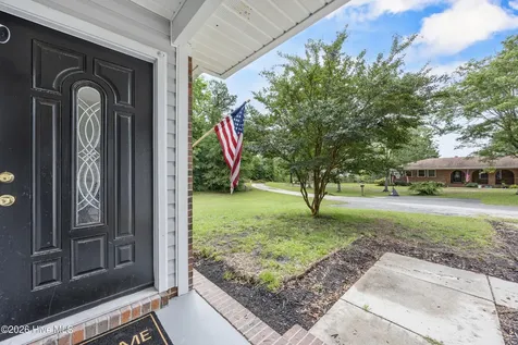429 Crows Nest Lane Sneads Ferry NC 28460
