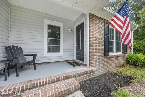 429 Crows Nest Lane Sneads Ferry NC 28460