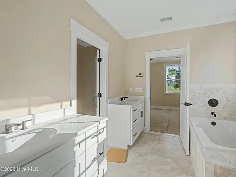 216 Ravennaside Drive NW Calabash NC 28467