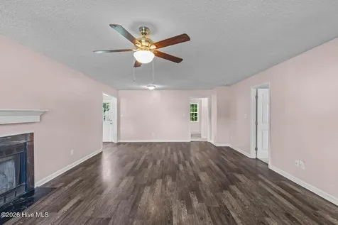 408 Bluegrass Circle Jacksonville NC 28546