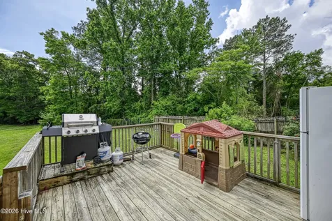 298 Comfort Road Richlands NC 28574