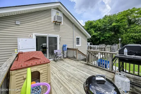 298 Comfort Road Richlands NC 28574