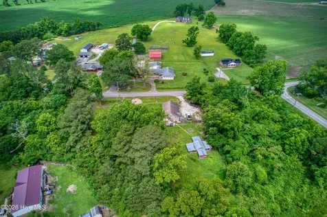 298 Comfort Road Richlands NC 28574