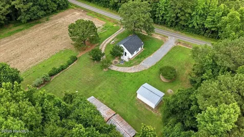 427 Wilson Road Lucama NC 27851