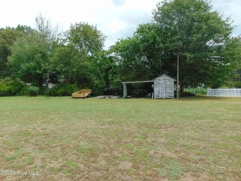 3502 E Old Spring Hope Road Rocky Mount NC 27804