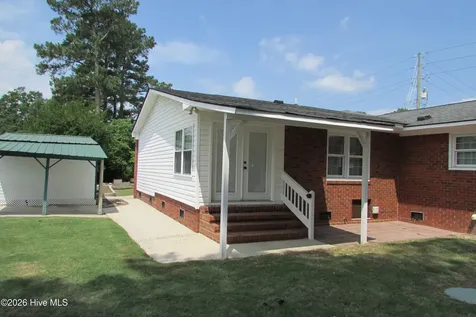 7825 Snow Hill Drive Roseboro NC 28382