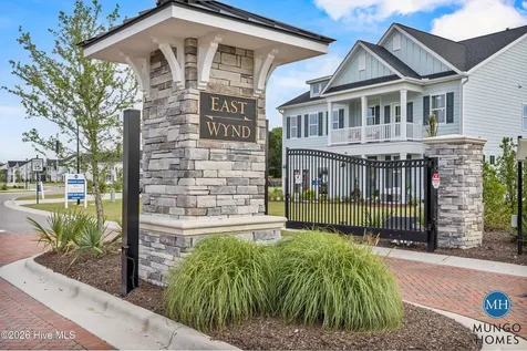 257 Planters Walk Hampstead NC 28443