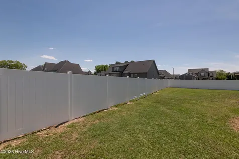 2005 Southside Drive Winterville NC 28590