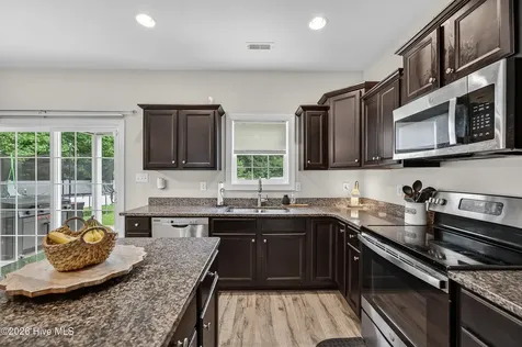 3010 Weathersby Drive New Bern NC 28562