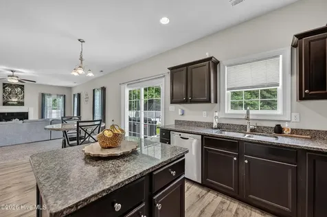 3010 Weathersby Drive New Bern NC 28562