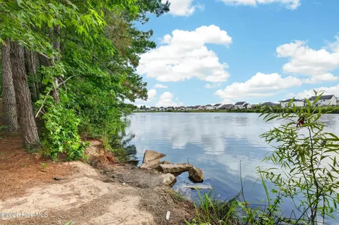 3010 Weathersby Drive New Bern NC 28562