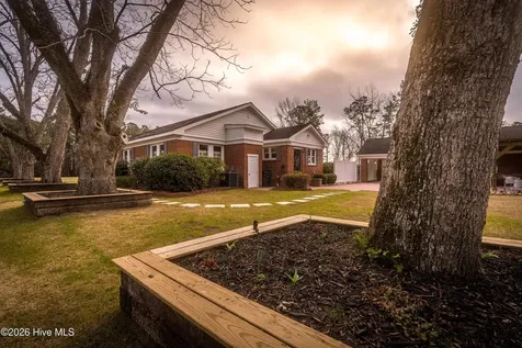 2589 Sidney Cherry Grove Road Clarendon NC 28432