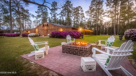 2589 Sidney Cherry Grove Road Clarendon NC 28432