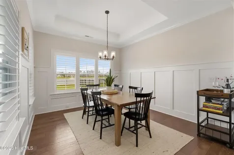 243 Hanover Lakes Drive Wilmington NC 28401