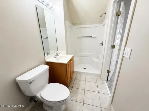 4906 Shaftesbury Place Wilmington NC 28409