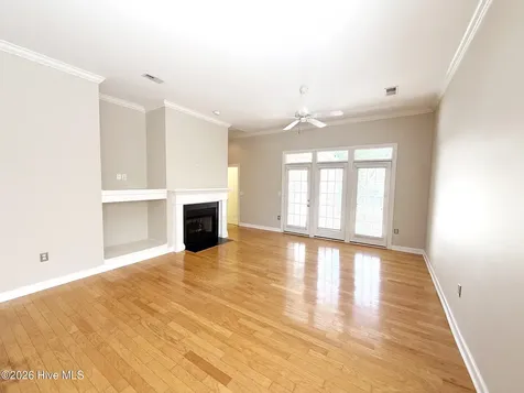 4906 Shaftesbury Place Wilmington NC 28409