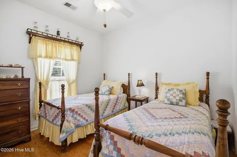 392 Oconee Street NW Calabash NC 28467